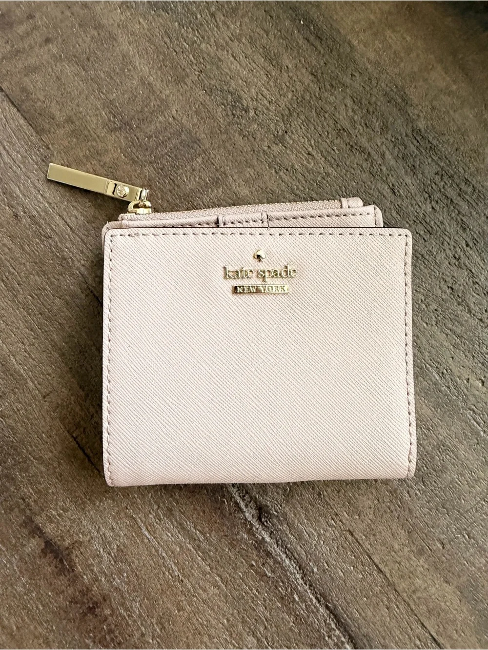 kate spade Small Zip Bifold Wallet in Pale Pink with Gold Hardware